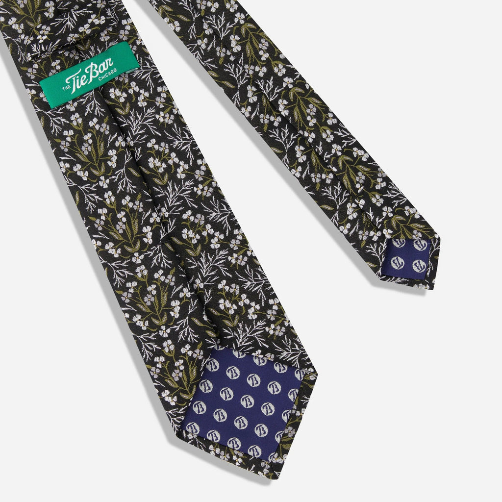 Kelly Ventura x The Tie Bar Primrose Black Tie